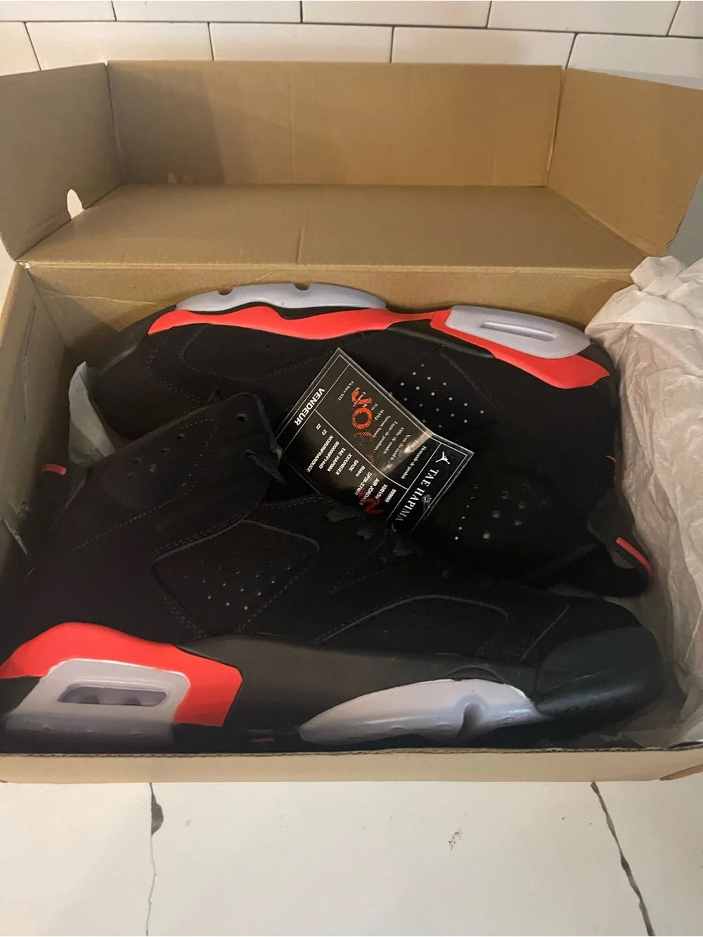 Men’s Retro 6 Infared Size 13.